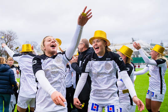 Uppsalas Cornelia Kapocs och Ellen Arbman Hansing