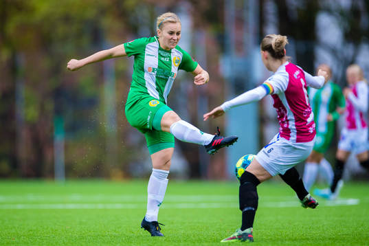 Hammarbys Ellen Gibson och Uppsalas Agnes Nyberg