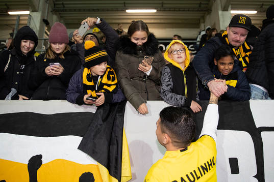Häckens Paulinho tackas fansen