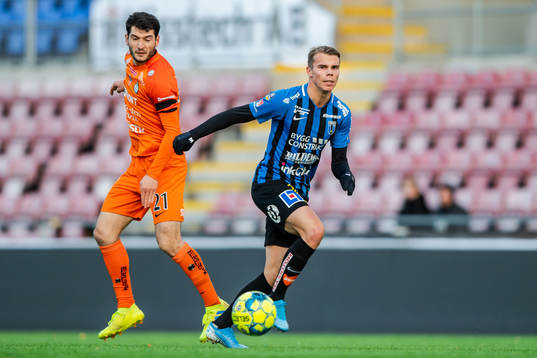 AFC Eskilstunas Anel Rashkaj och Sirius Elias Andersson