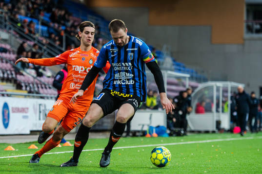 AFC Eskilstunas Adi Nalic och Sirius Daniel Jarl