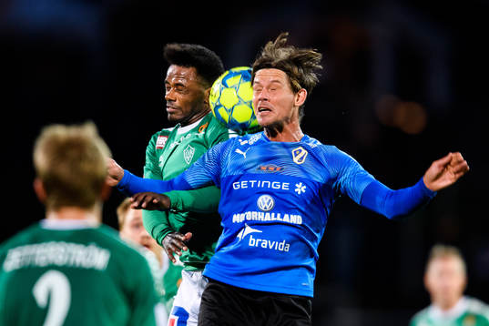 Brages Kristian Andersen och Halmstads Dusan Djuric