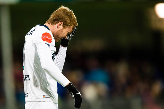 Even Østensen of Viking in pain