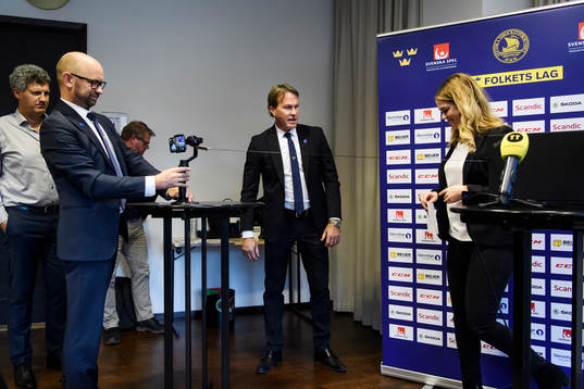Tre Kronors förbundskapten Johan Garpenlöv