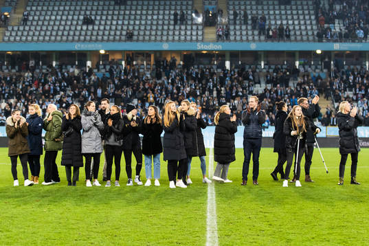 Rosengårds spelare hyllas för sitt SM-guld i halvtid