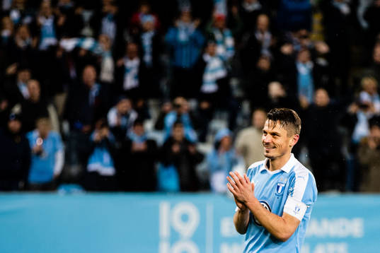 Malmö FFs Markus Rosenberg tackar publiken