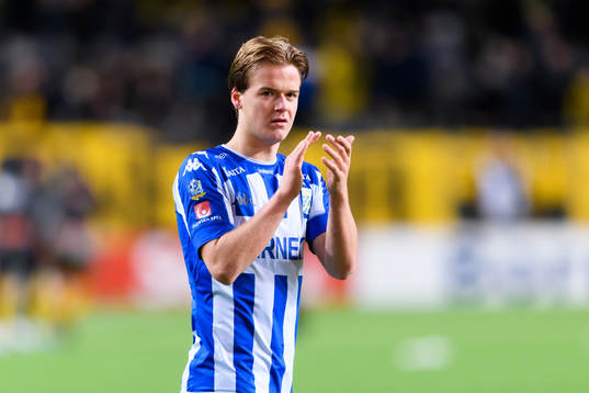 IFK Göteborgs August Erlingmark tackar publiken