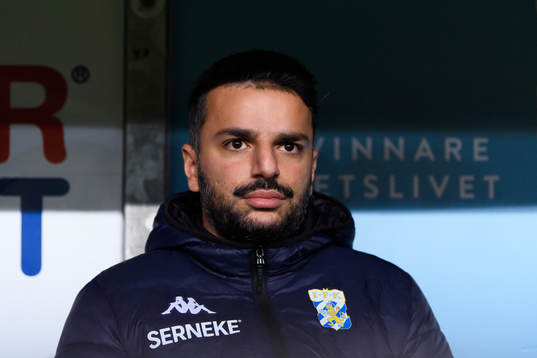  IFK Göteborgs tränare Poya Asbaghi