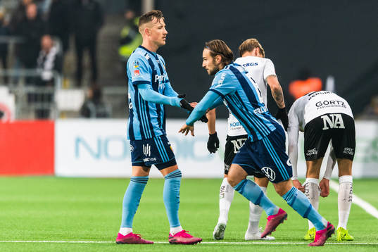 Djurgårdens Fredrik Ulvestad byts ut mot Kevin Walker