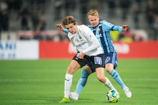 Örebros Niclas Bergmark och Djurgårdens Elliot Käck