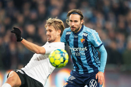 Örebros Daniel Björnkvist och Djurgårdens Kevin Walker