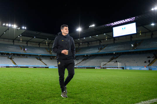 s Tarik Elyounoussi
