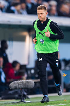 Malmö FFs Anders Christiansen värmer upp