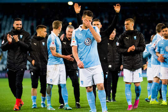 Malmö FFs Markus Rosenberg hyllas av publiken