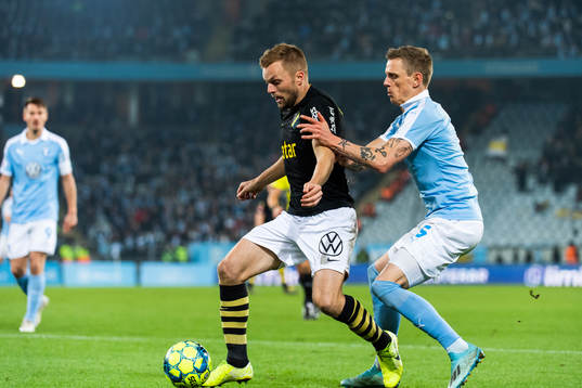 s Sebastian Larsson och Malmö FFs Sören Rieks