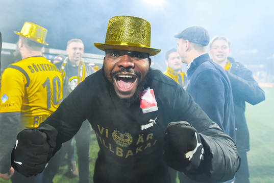 Mjällbys Michael Junior Omoh jublar
