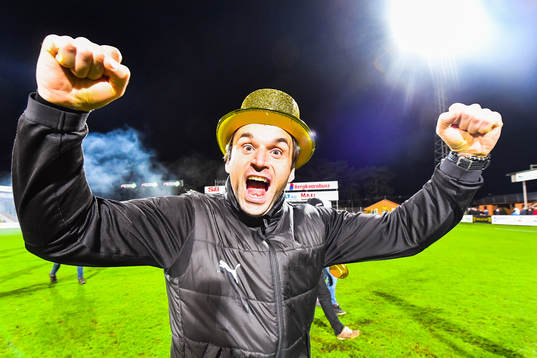 Mjällbys tränare Milos Milojevic jublar