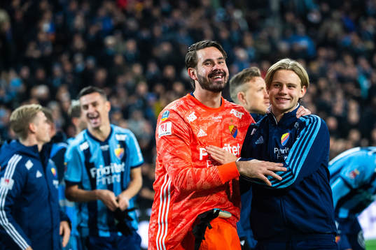 Djurgårdens målvakt Tommi Vaiho jublar