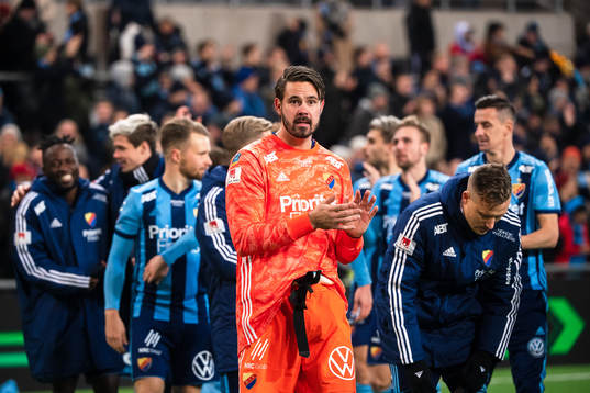 Djurgårdens målvakt Tommi Vaiho jublar
