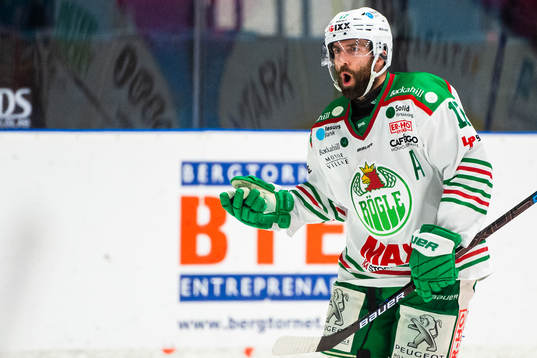 Rögles Taylor Matson jublar