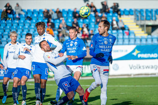 Norröpings Christopher Talo mot Trelleborgs Zoran Jovanovic