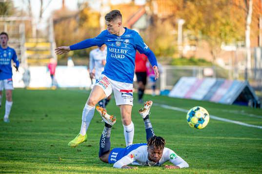 Norröpings Kevin Alvarez mot Trelleborgs Kevin Harletun