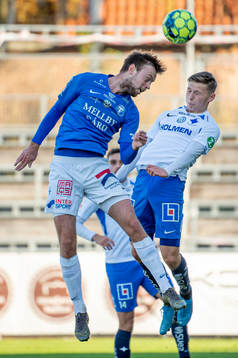 Trelleborgs Jakob Glasberg mot Norröpings Bjarni Bjarkason