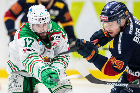 Rögles Taylor Matson och Djurgårdens Sebastian Strandberg
