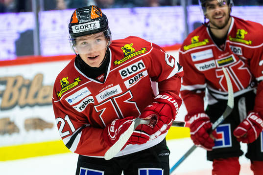 Örebros Linus Öberg jublar