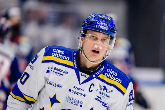 Leksands Martin Karlsson med bomull i näsan