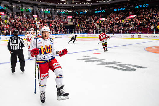 Malmö Redhawks Frederik Storm jublar
