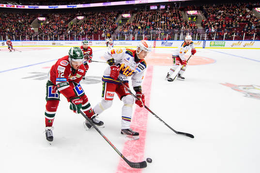 Frölundas Max Friberg och Malmö Redhawks Fredrik