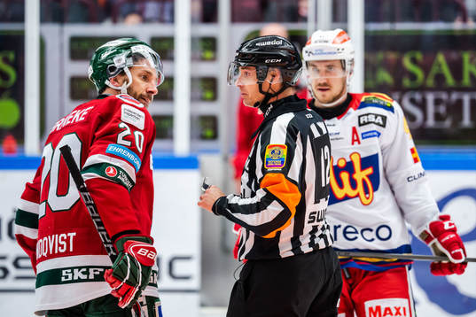 Frölundas Joel Lundqvist och Malmö Redhawks Jesper Jensen