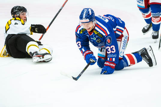 Oskarshamns Filiph Engsund jublar