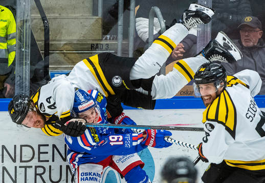Bläddra bland fler bilder av Ishockey, SHL, Oskarshamn - Brynäs