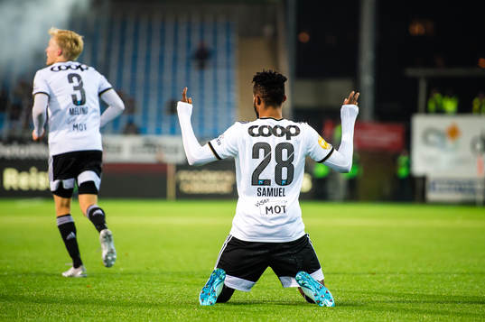 Samuel Adeniyi Adegbenro of Rosenborg celebrates