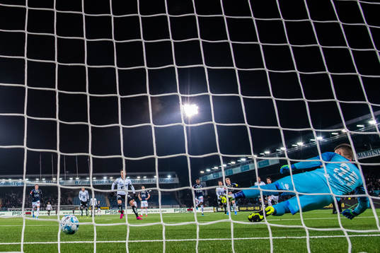 Mike Lindemann Jensen of Rosenborg scores the 2-2 goal