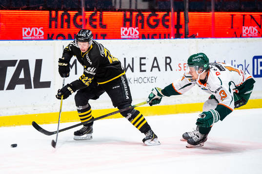 s Isac Heens och Kristianstads Gustav Willman Borvik