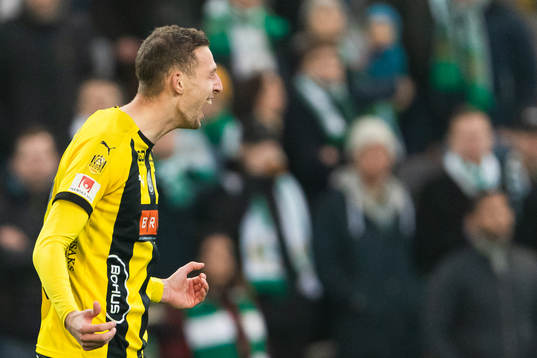 Häckens Gustaf Nilsson jublar