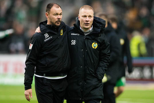 Hammarbys assisterande tränare Joachim Björklund och