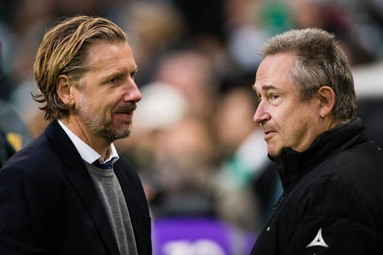 Hammarbys sportchef Jesper Jansson och Mats Enquist,