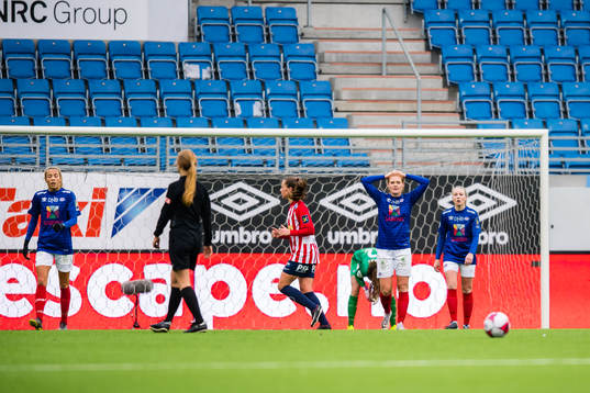 Celin Bizet Ildhusøy and Stine Ballisager Pedersen of