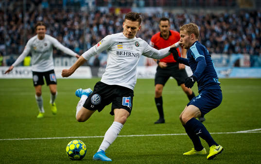 Örebros Jake Larsson