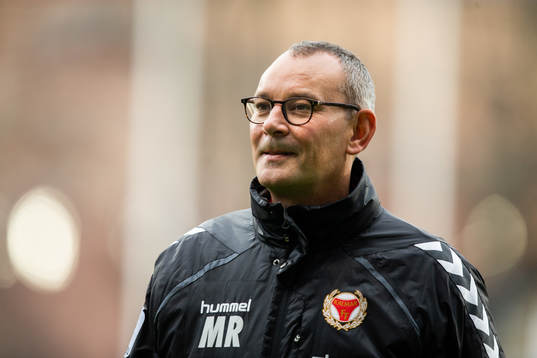 Kalmars klubbchef Mattias Rosenlund innan fotbollsmatchen i