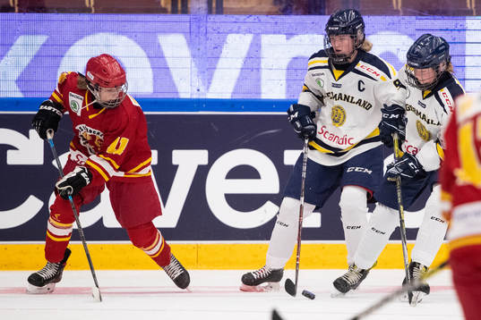 SmålandsTuva Persson och Ångermanlands Anna Andresson