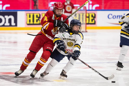 Smålands Mira Markström och Ångermanlands Frida Hägglund