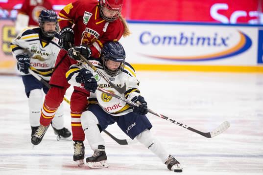 Smålands Mira Markström och Ångermanlands Frida Hägglund