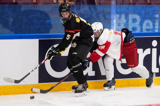 Östergötland Erik Perlaky och Södermanlands Herman