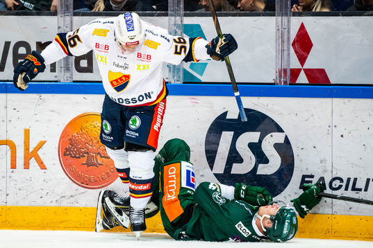 Djurgårdens Robin Norell och Färjestads Victor Ejdsell