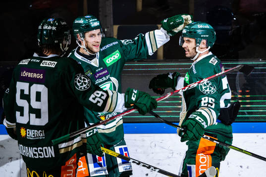 Färjestads Per Åslund och Martin Johansson jublar